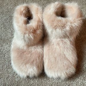 Fuzzy Light Pink UGG Slippers